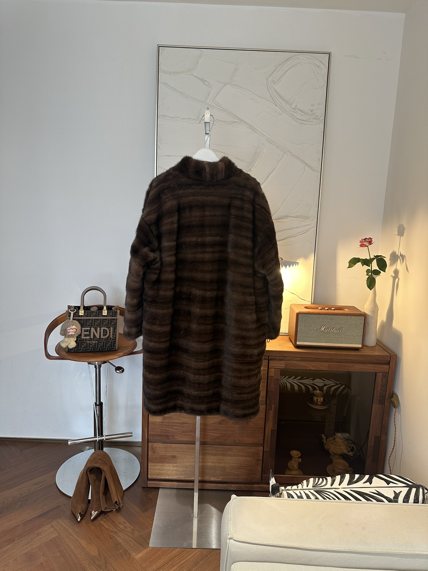 FENDI Женская шуба из норки FENDI Женская шуба из норки