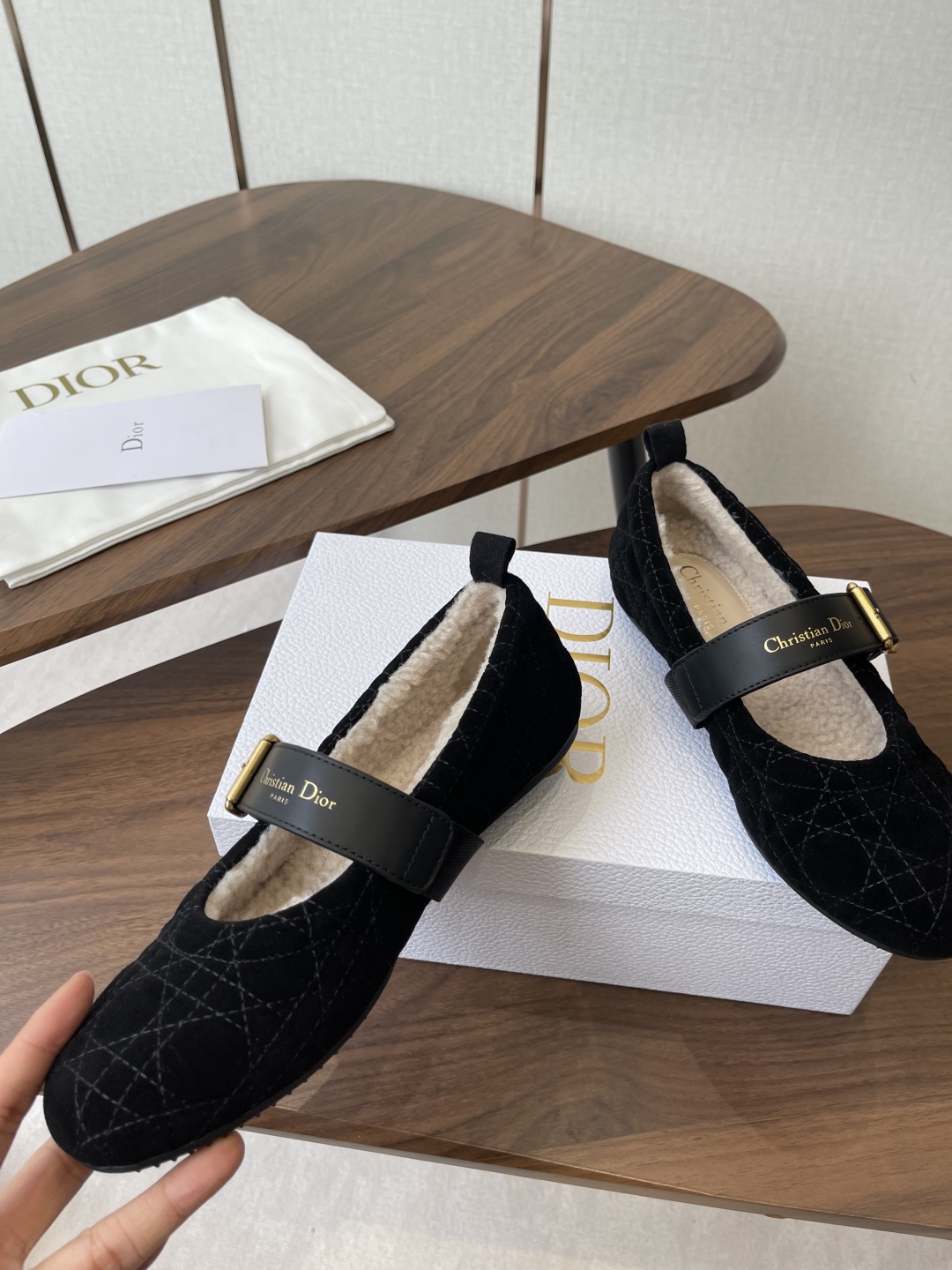 CHRISTIAN DIOR Женские балетки 