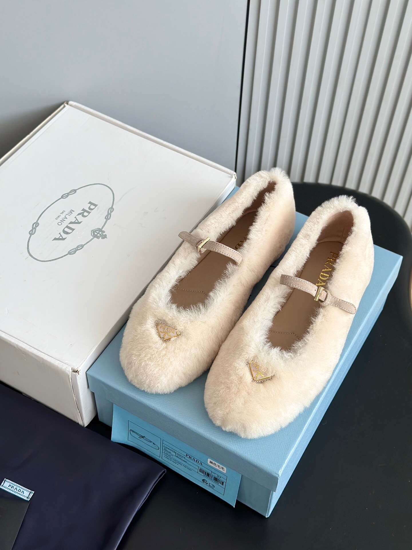 PRADA Женские балетки из кожи ягненка PRADA Женские балетки из кожи ягненка