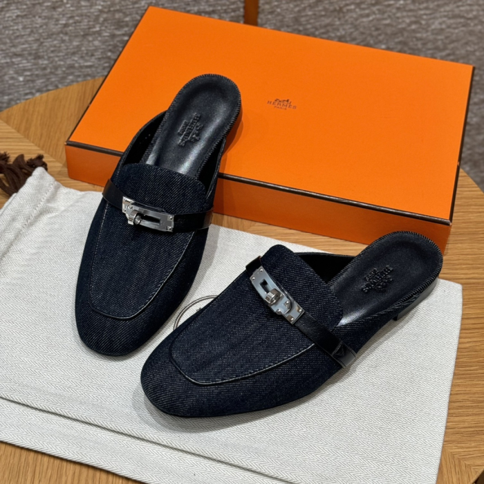 HERMES Женские мюли Oz