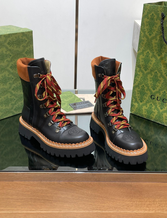 GUCCI Женские ботинки GG Matelass