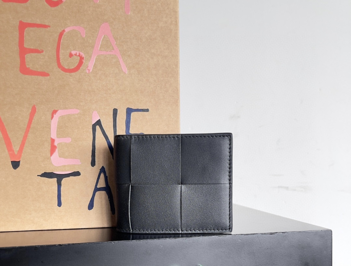 BOTTEGA VENETA Мужское Портмоне Cassette Bi-Fold
