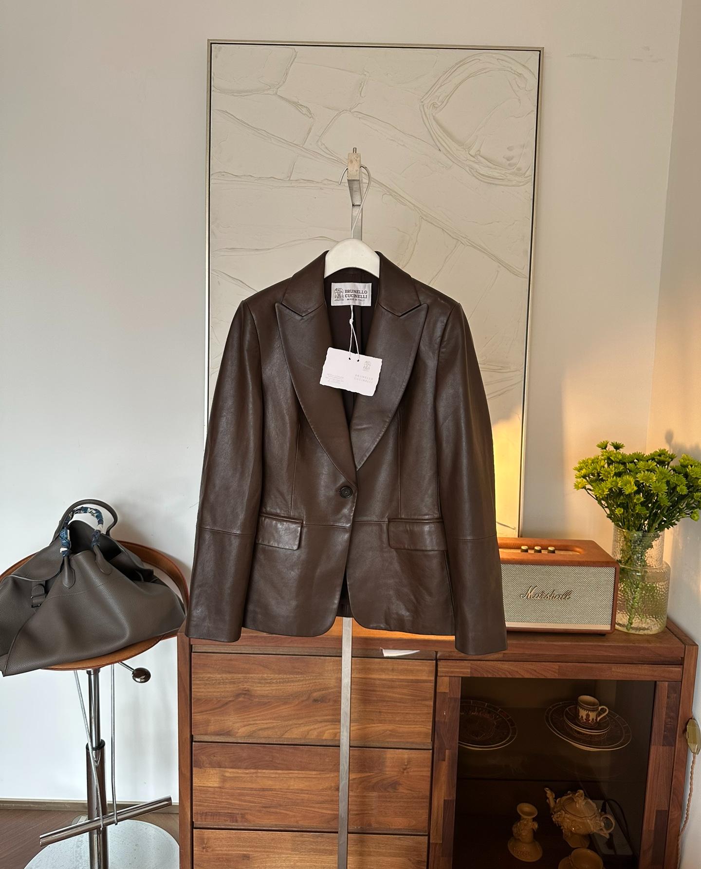 BRUNELLO CUCINELLI Женский кожаный жакет BRUNELLO CUCINELLI Женский кожаный жакет