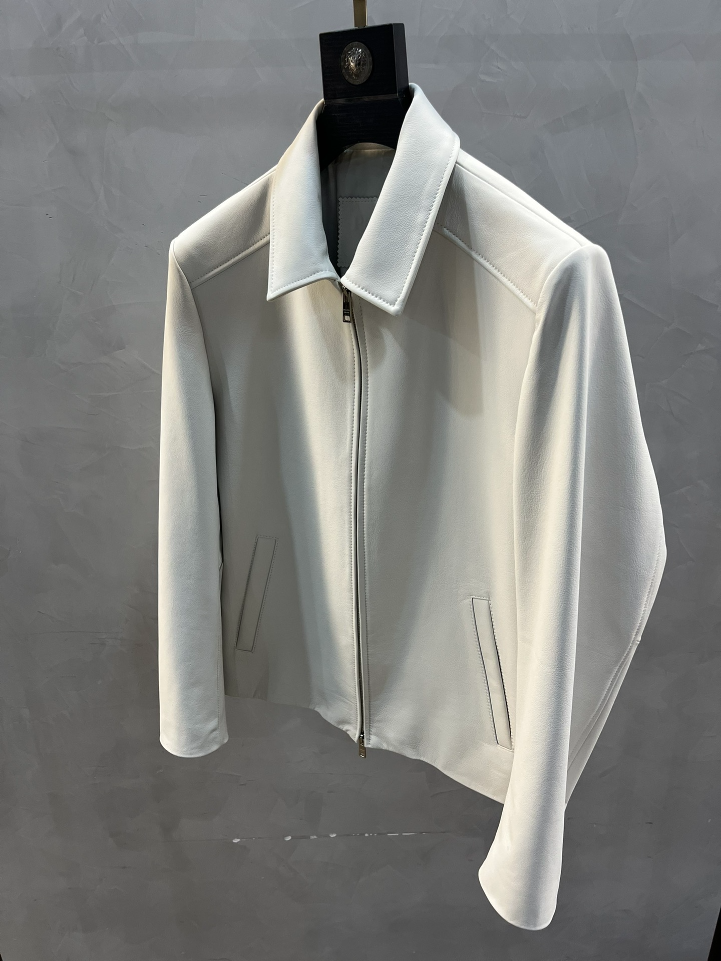 PRADA Мужская кожаная куртка  PRADA Мужская кожаная куртка