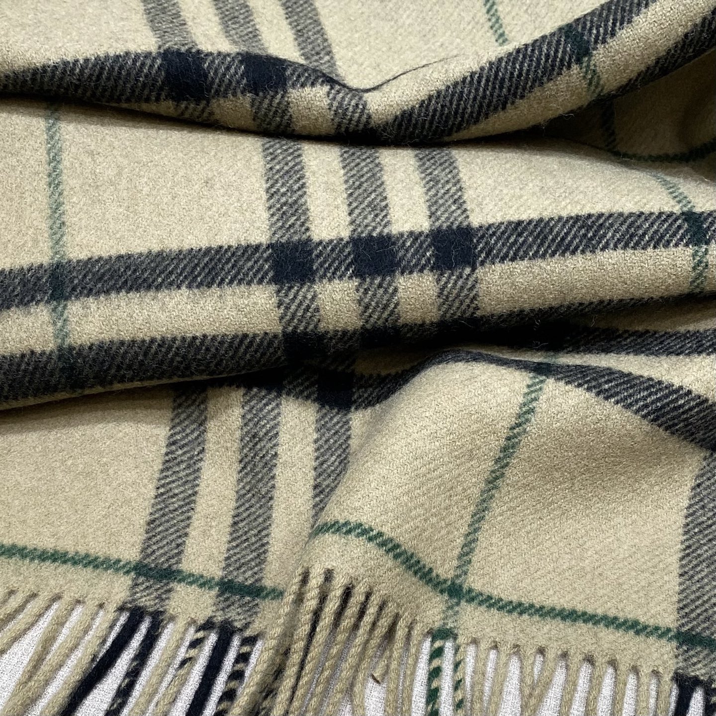 BURBERRY Женское пончо из кашемира BURBERRY Женское пончо из кашемира