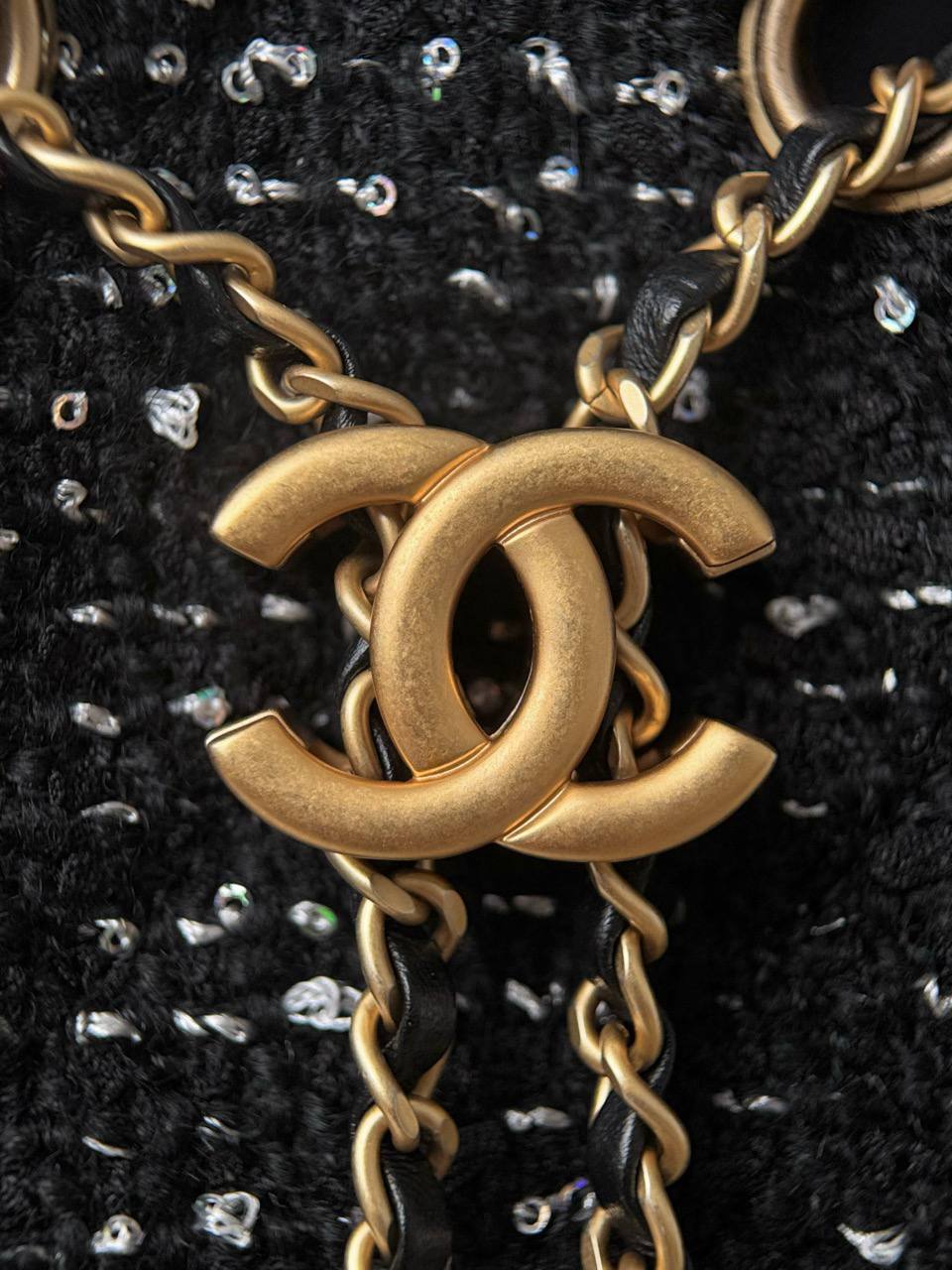 CHANEL Женская сумка Hobo 25a CHANEL Женская сумка Hobo 25a