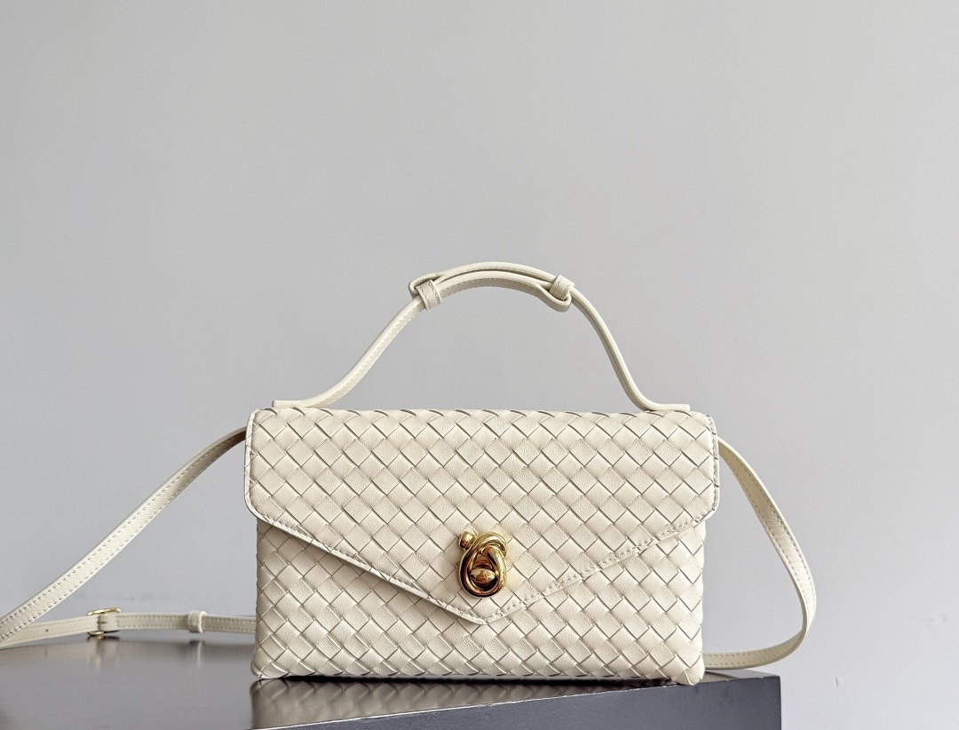 BOTTEGA VENETA Сумка Knot Lock