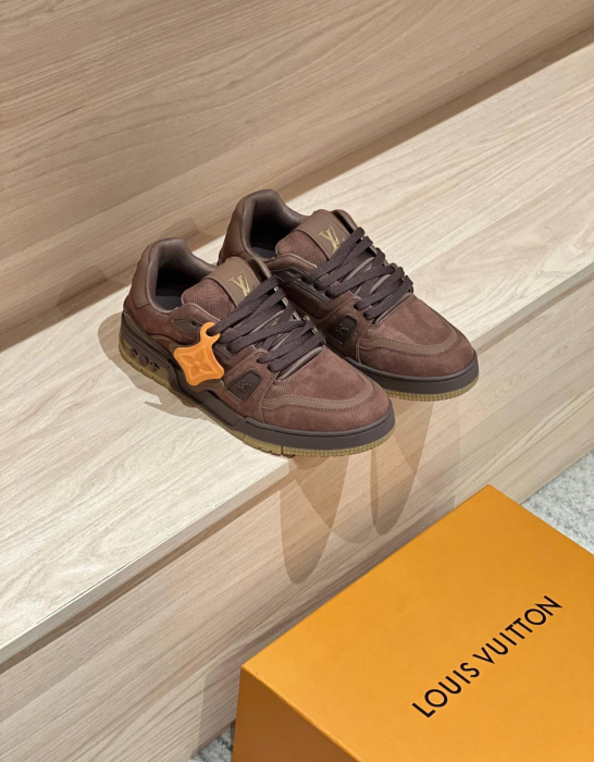 LOUIS VUITTON Мужские кроссовки LOUIS VUITTON Мужские кроссовки