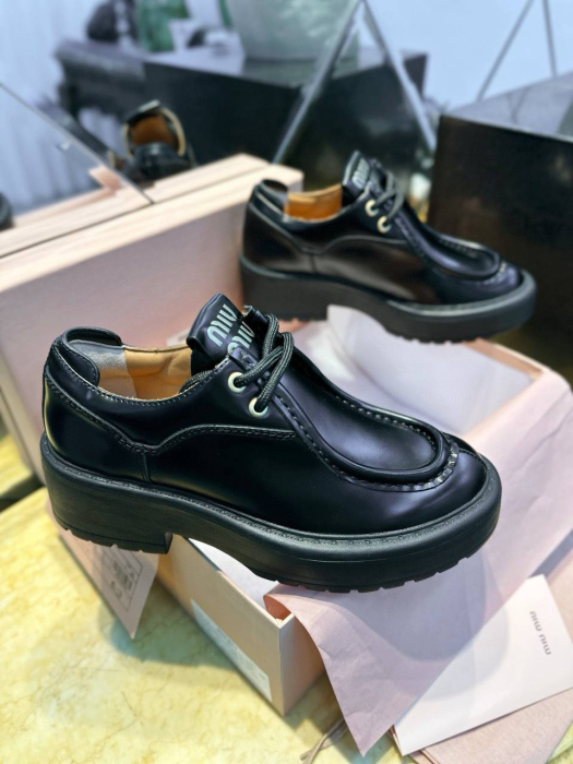 MIU MIU Женские туфли