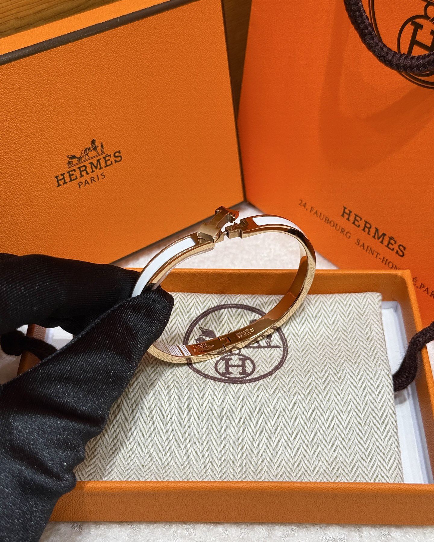 HERMES Браслет Clic H