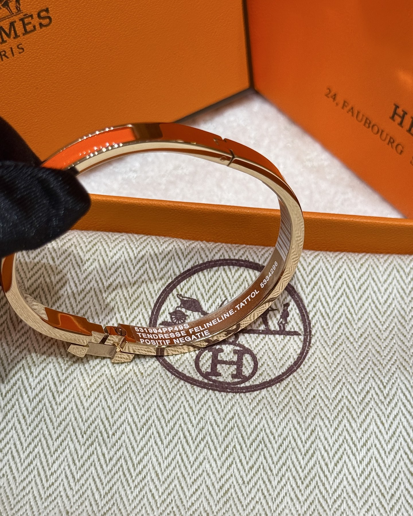 HERMES Браслет Clic H