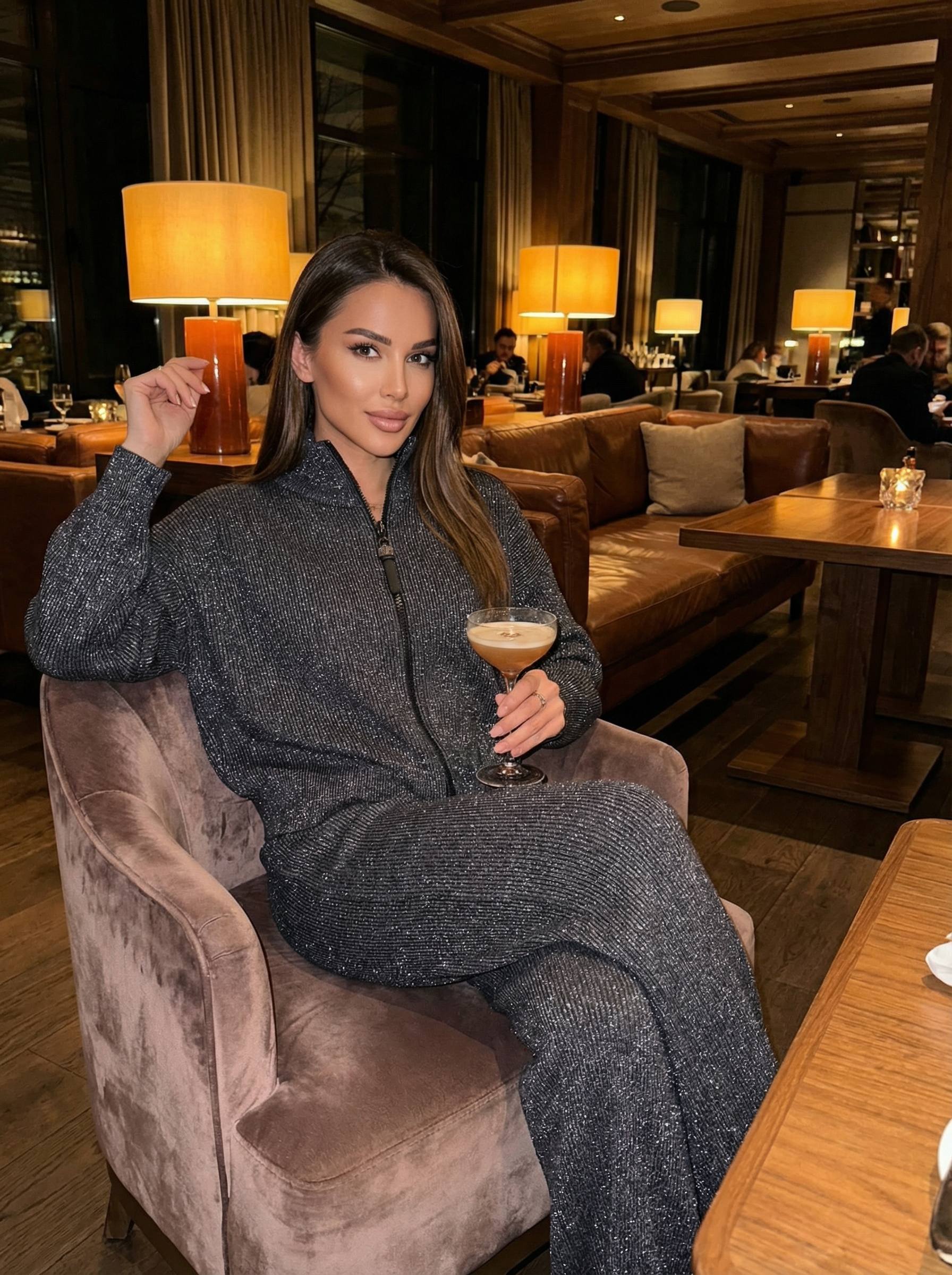 BRUNELLO CUCINELLI Женский костюм с люрексовой нитью