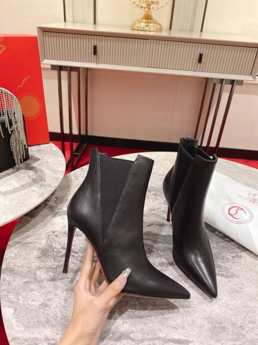 CHRISTIAN LOUBOUTIN Женские ботильоны Astribooty