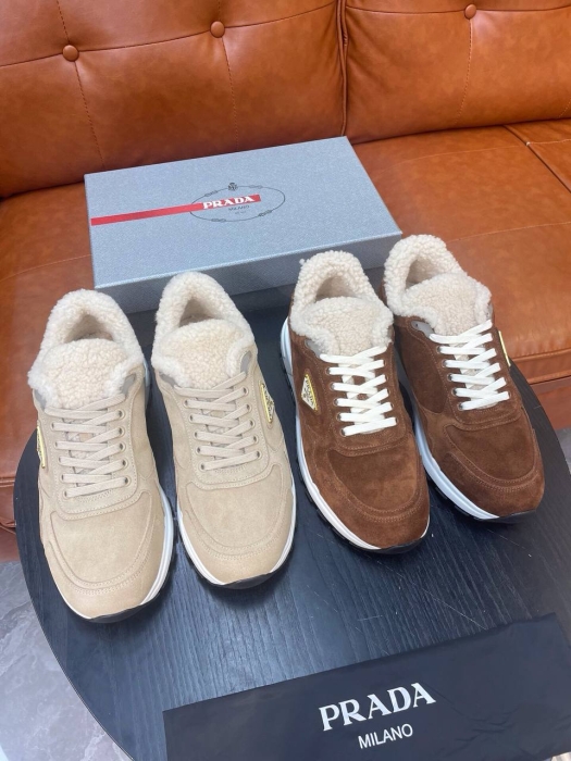 PRADA Мужские кроссовки с мехом