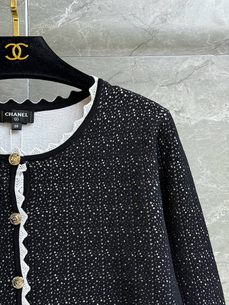 CHANEL Женский кардиган из кашемира CHANEL Женский кардиган из кашемира
