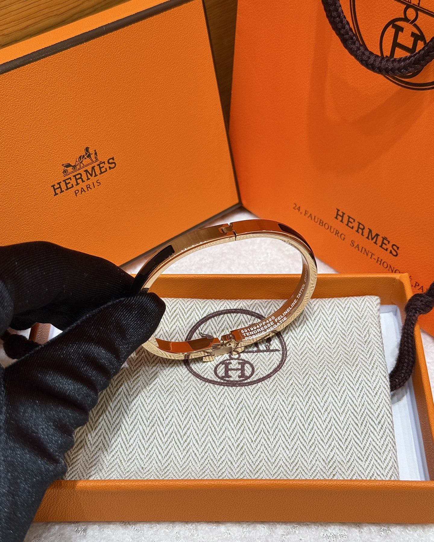 HERMES Браслет Clic H