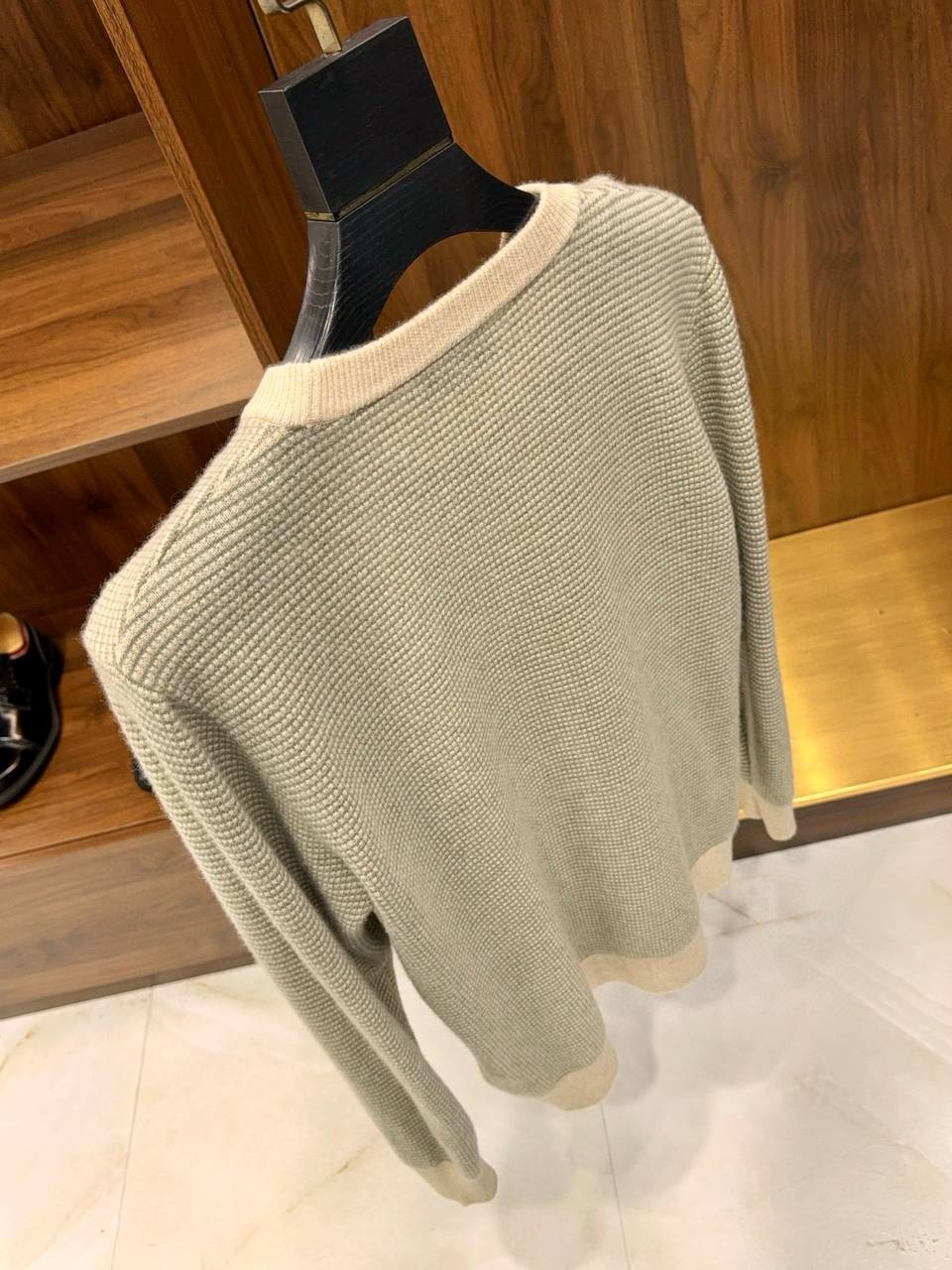BRIONI Мужской свитер из кашемира  BRIONI Мужской свитер из кашемира