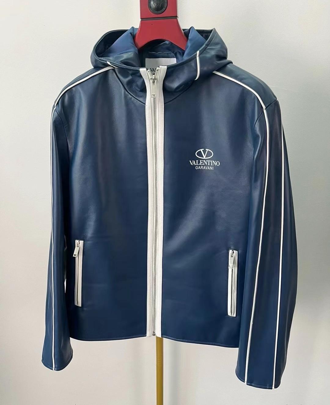 VALENTINO Мужская кожаная куртка VALENTINO Мужская кожаная куртка