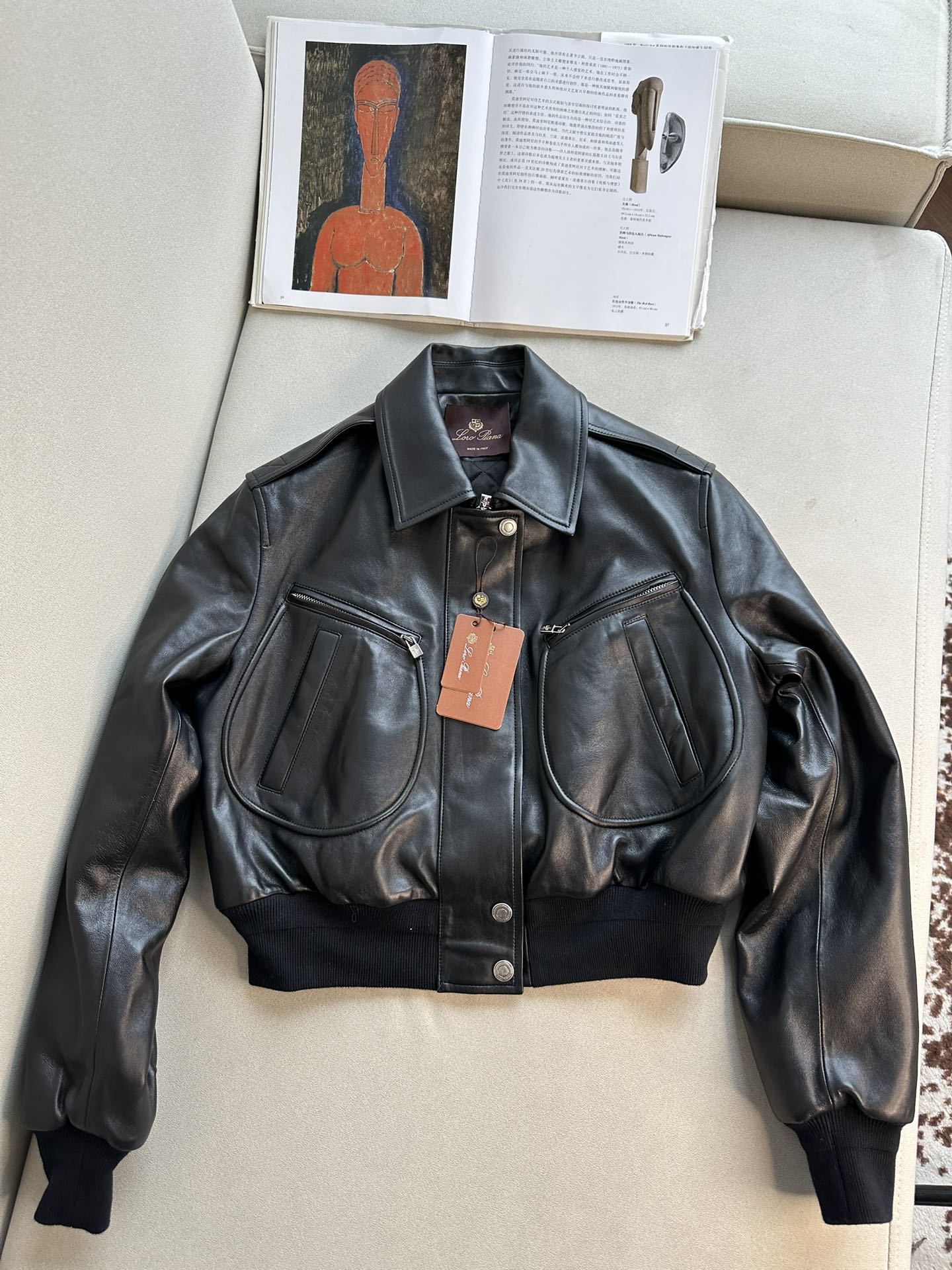 LORO PIANA Женская кожаная куртка LORO PIANA Женская кожаная куртка