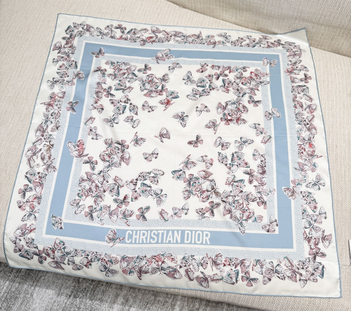 CHRISTIAN DIOR Женский платок Dior Camo Papillon 90