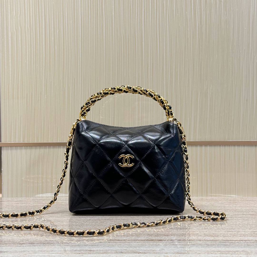 CHANEL Женская сумка Hobo 24B CHANEL Женская сумка Hobo 24B