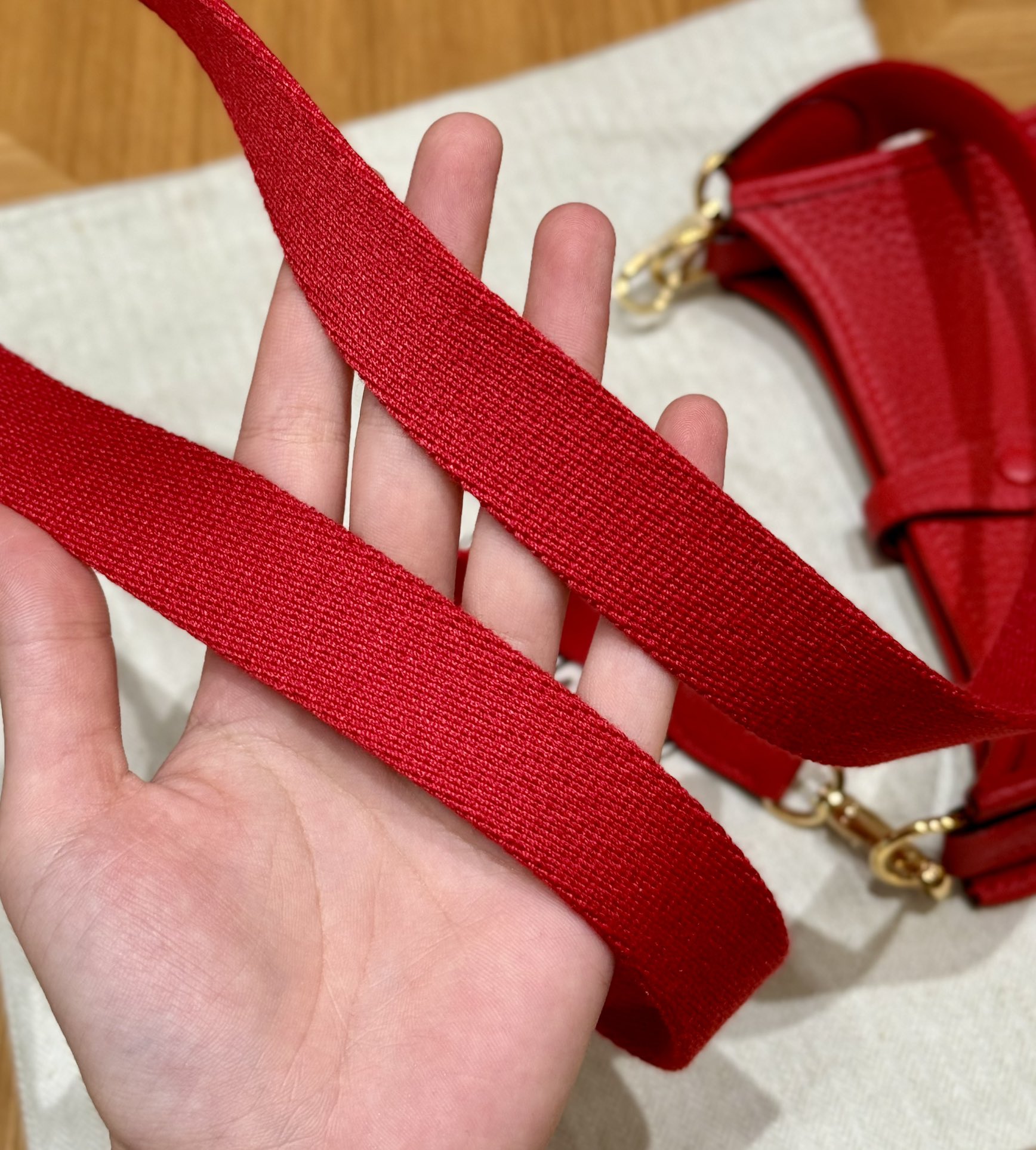 HERMES Женская сумка Evelyne 16 см 5E Clemence HERMES Женская сумка Evelyne 16 см 5E Clemence