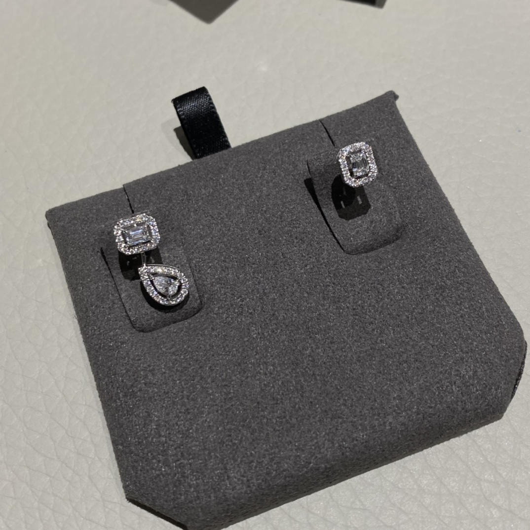 MESSIKA Серьги My Twin 1+2 белое золото и бриллианты MESSIKA Серьги My Twin 1+2 белое золото и бриллианты