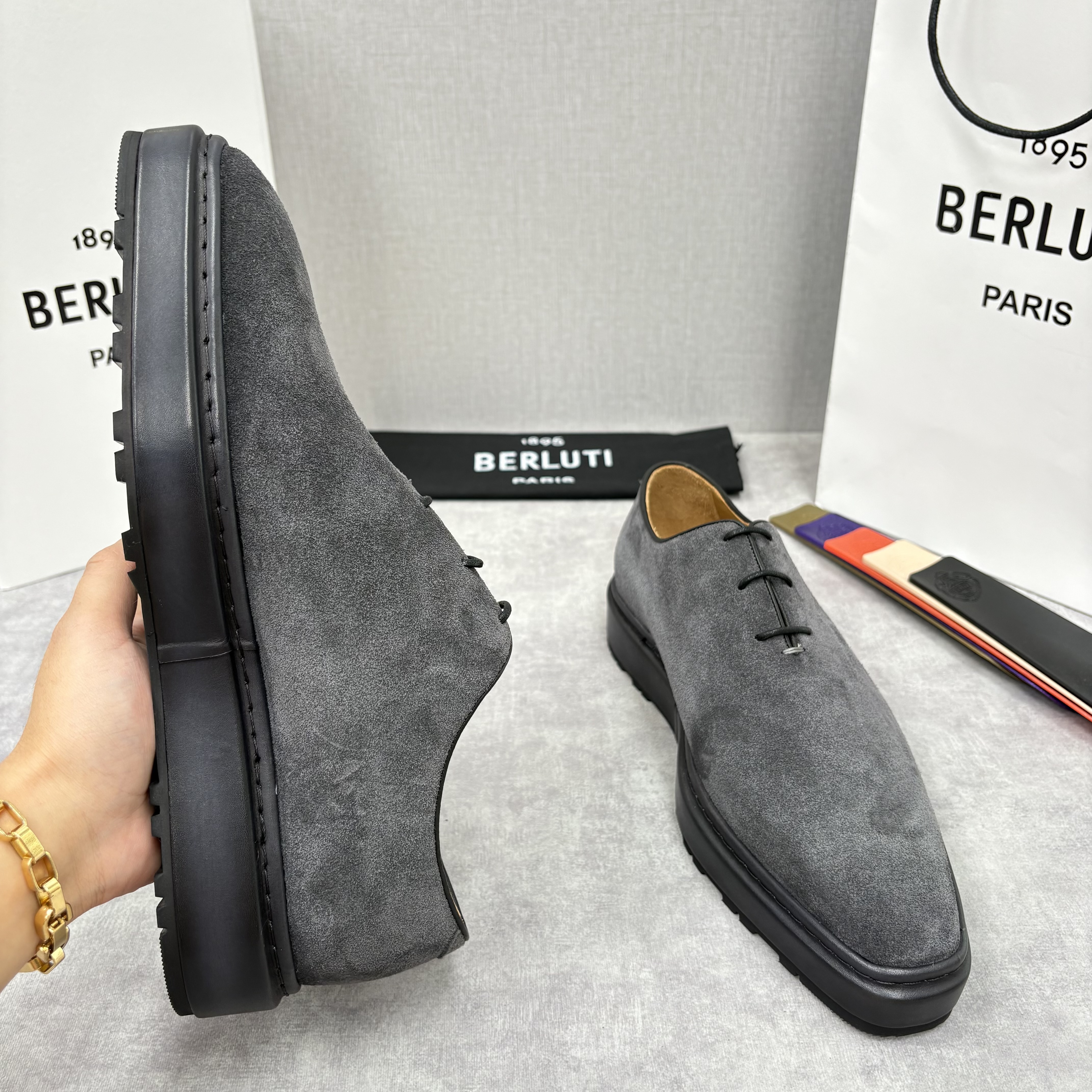 BERLUTI Мужские лоферы Alto замша