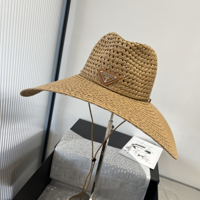 PRADA Шляпа соломенная