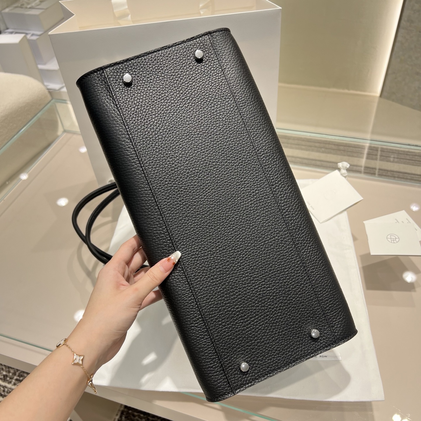 THE ROW Женская сумка Margaux 