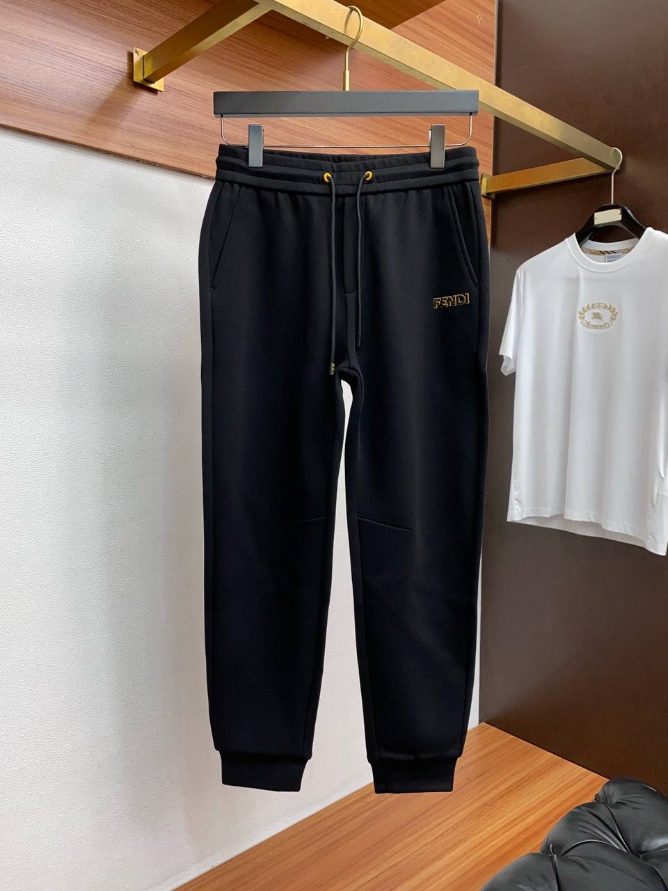 FENDI Мужские брюки FENDI Мужские брюки