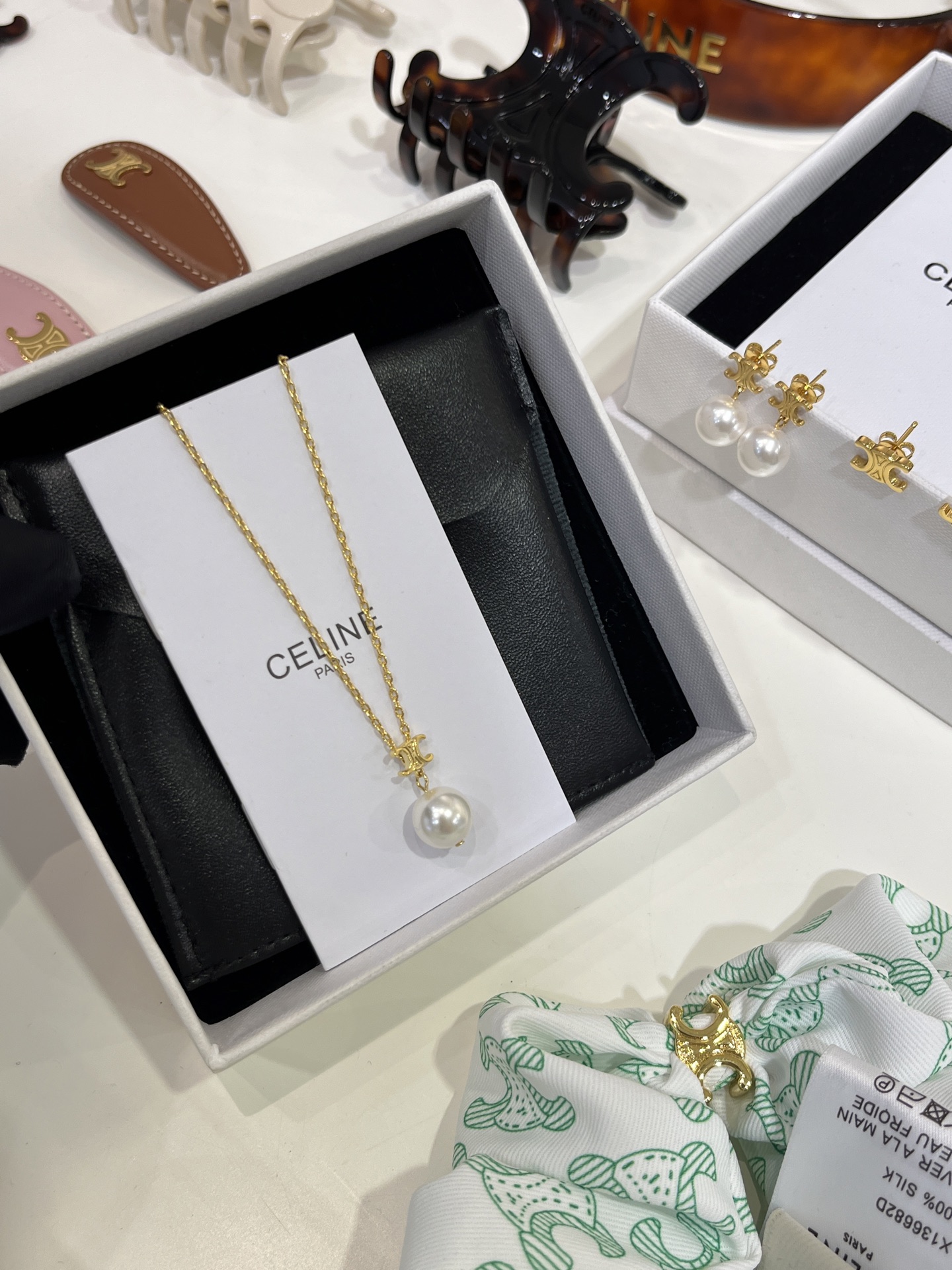 CELINE Женские серьги CELINE Женские серьги