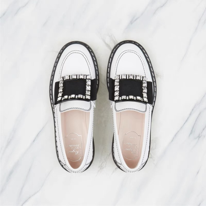 ROGER VIVIER Женские лоферы