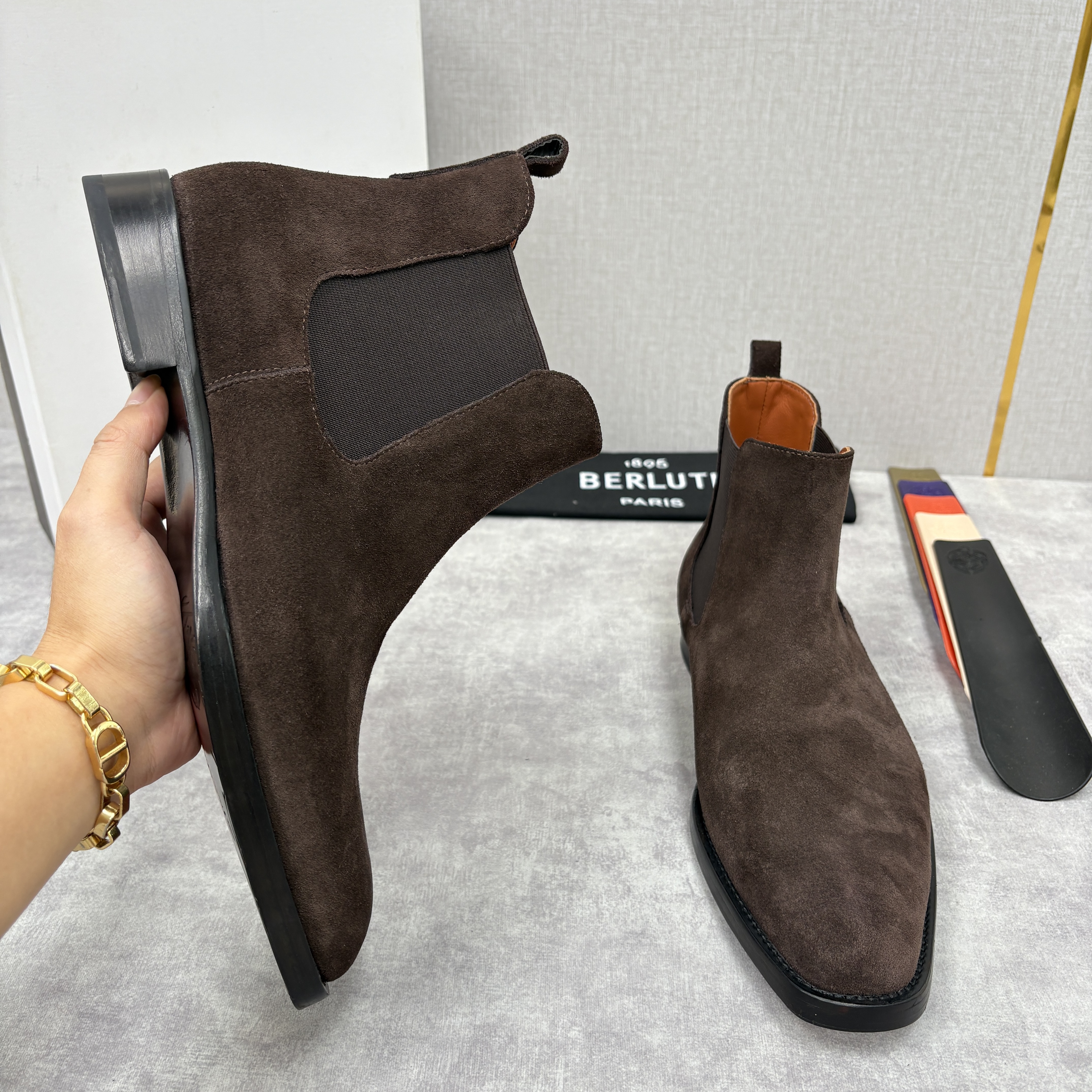 BERLUTI Мужские кроссовки челси из замши BERLUTI Мужские кроссовки челси из замши