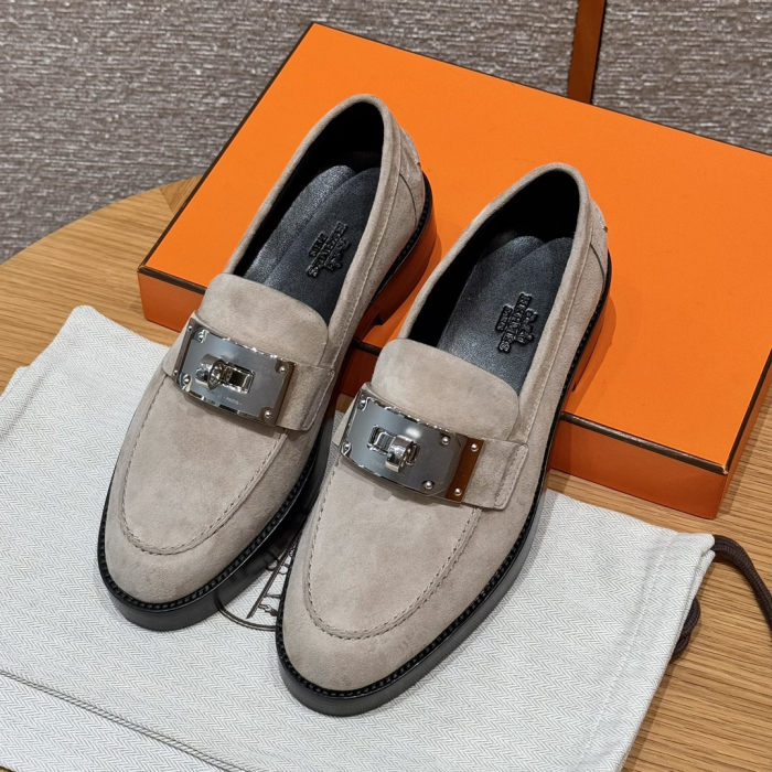 HERMES Женские лоферы Hot из замши