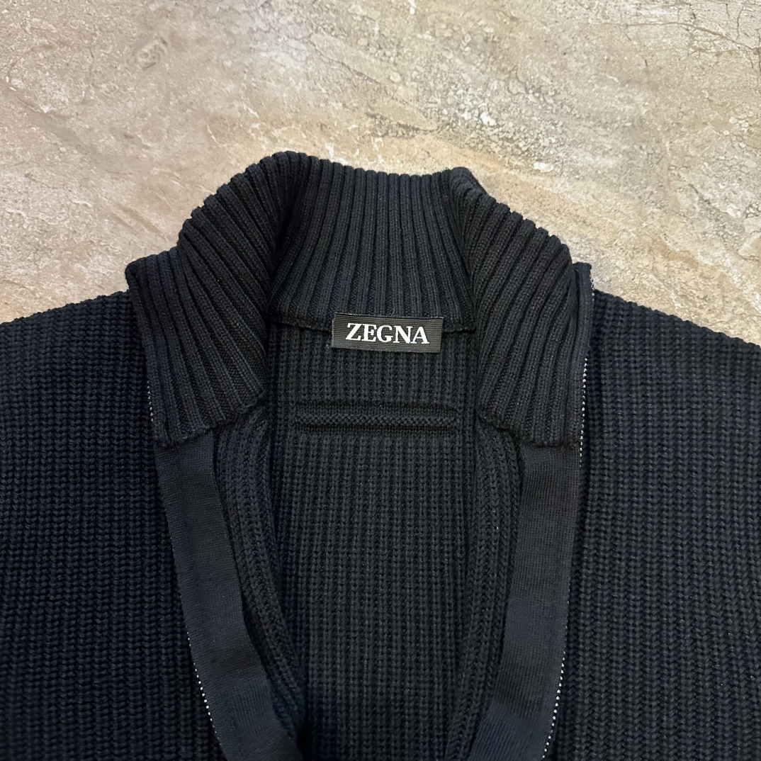 ERMENEGILDO ZEGNA Мужской кардиган 