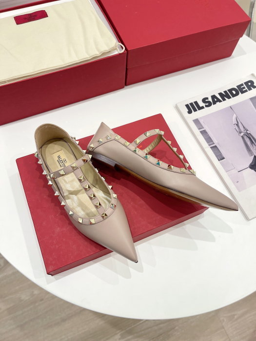 VALENTINO Женские кожаные балетки Rockstud