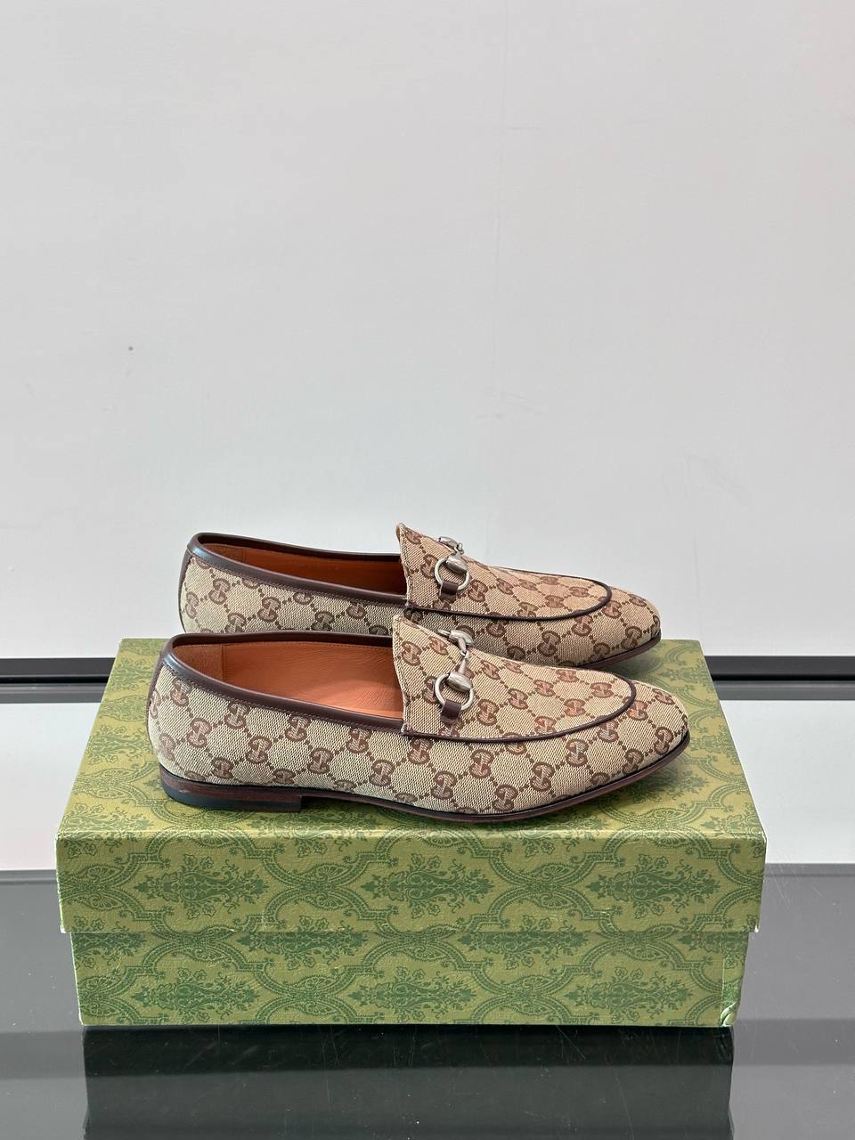 GUCCI Мужские лоферы коровья кожа GUCCI Мужские лоферы коровья кожа