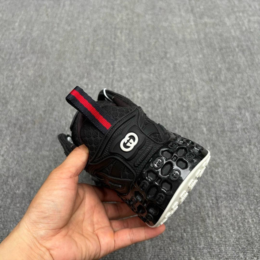 GUCCI Мужские кроссовки из премиальной комбинации натуральной кожи, замши и текстильных вставо