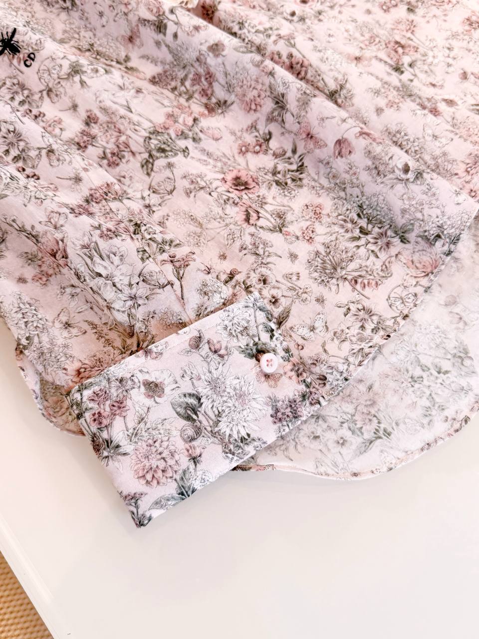 CHRISTIAN DIOR Женская рубашка из шелка  CHRISTIAN DIOR Женская рубашка из шелка