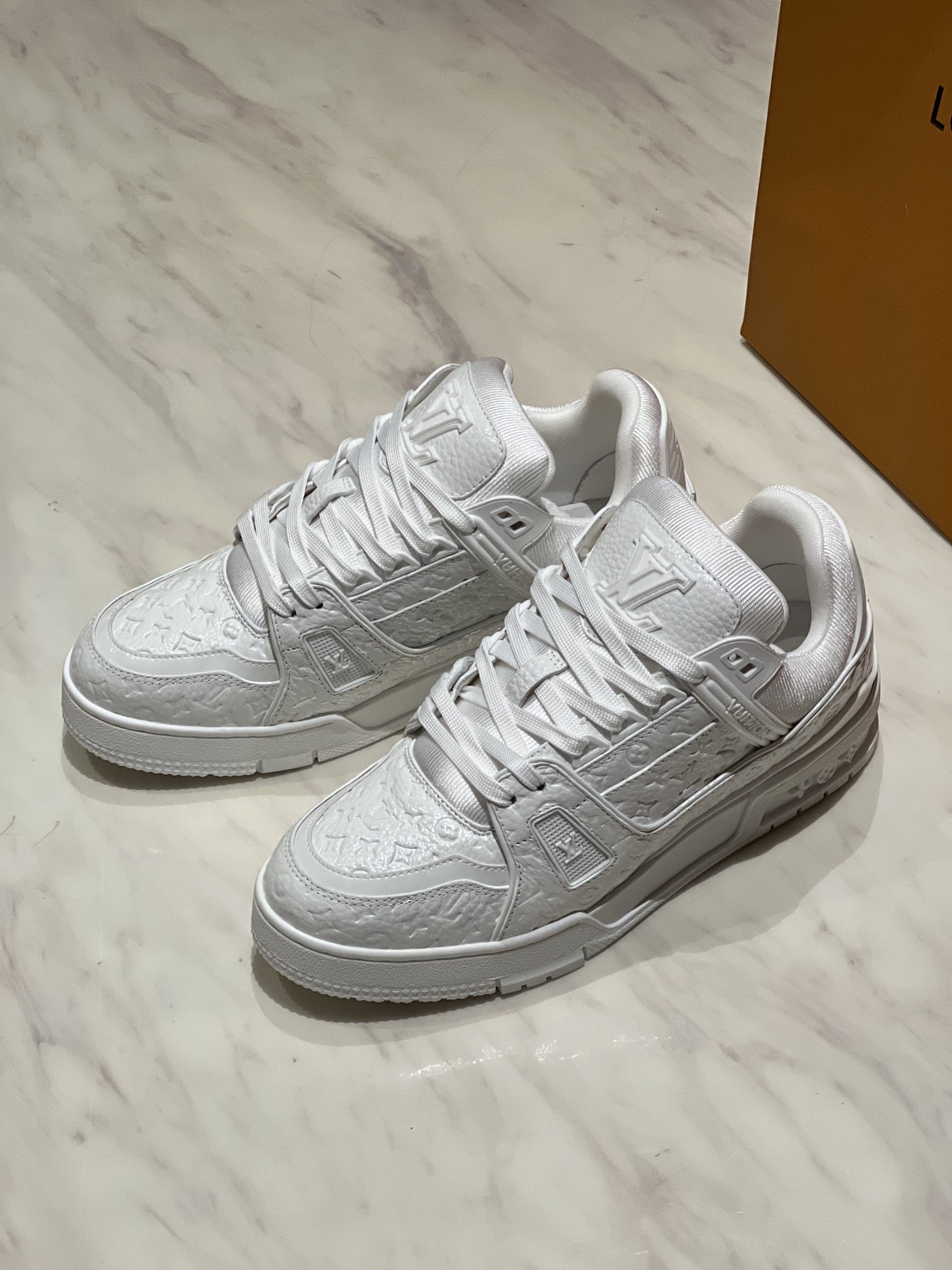 LOUIS VUITTON Кроссовки LV Trainer 25FW