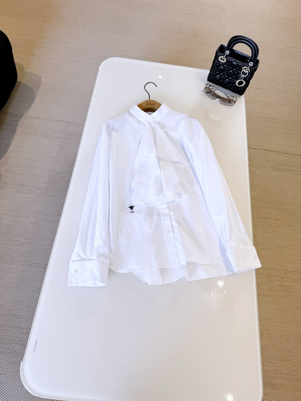 CHRISTIAN DIOR Женская рубашка CHRISTIAN DIOR Женская рубашка