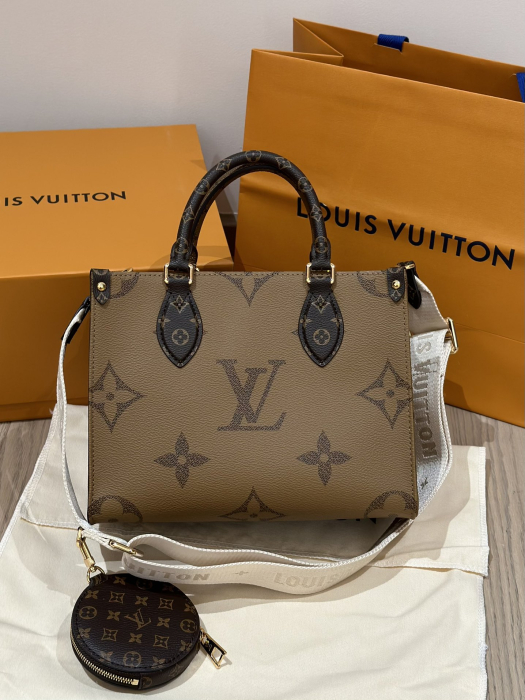LOUIS VUITTON Женская сумка Onthego