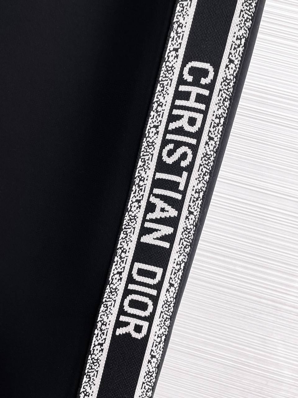 CHRISTIAN DIOR Мужские брюки CHRISTIAN DIOR Мужские брюки