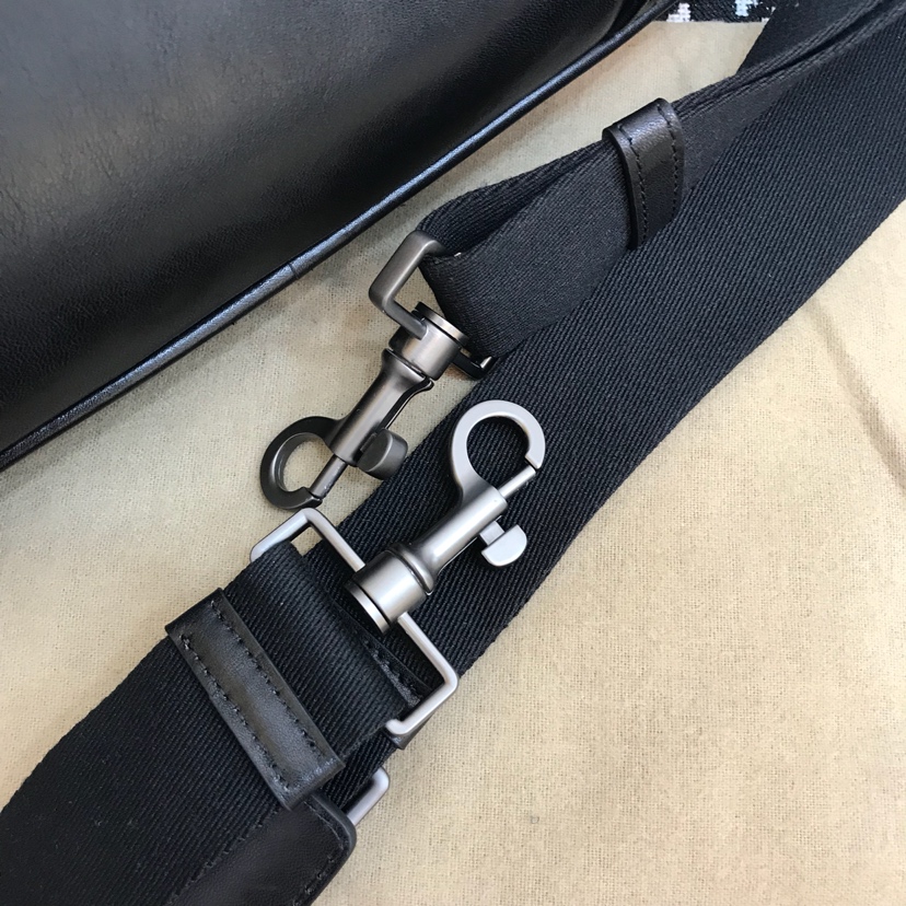 BOTTEGA VENETA Мужской Портфель BOTTEGA VENETA Мужской Портфель