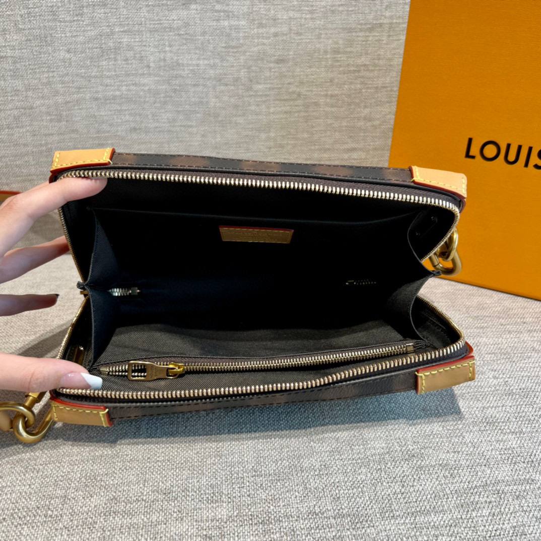 LOUIS VUITTON (ЛУИ ВИТТОН) Мужская сумка Soft Trunk