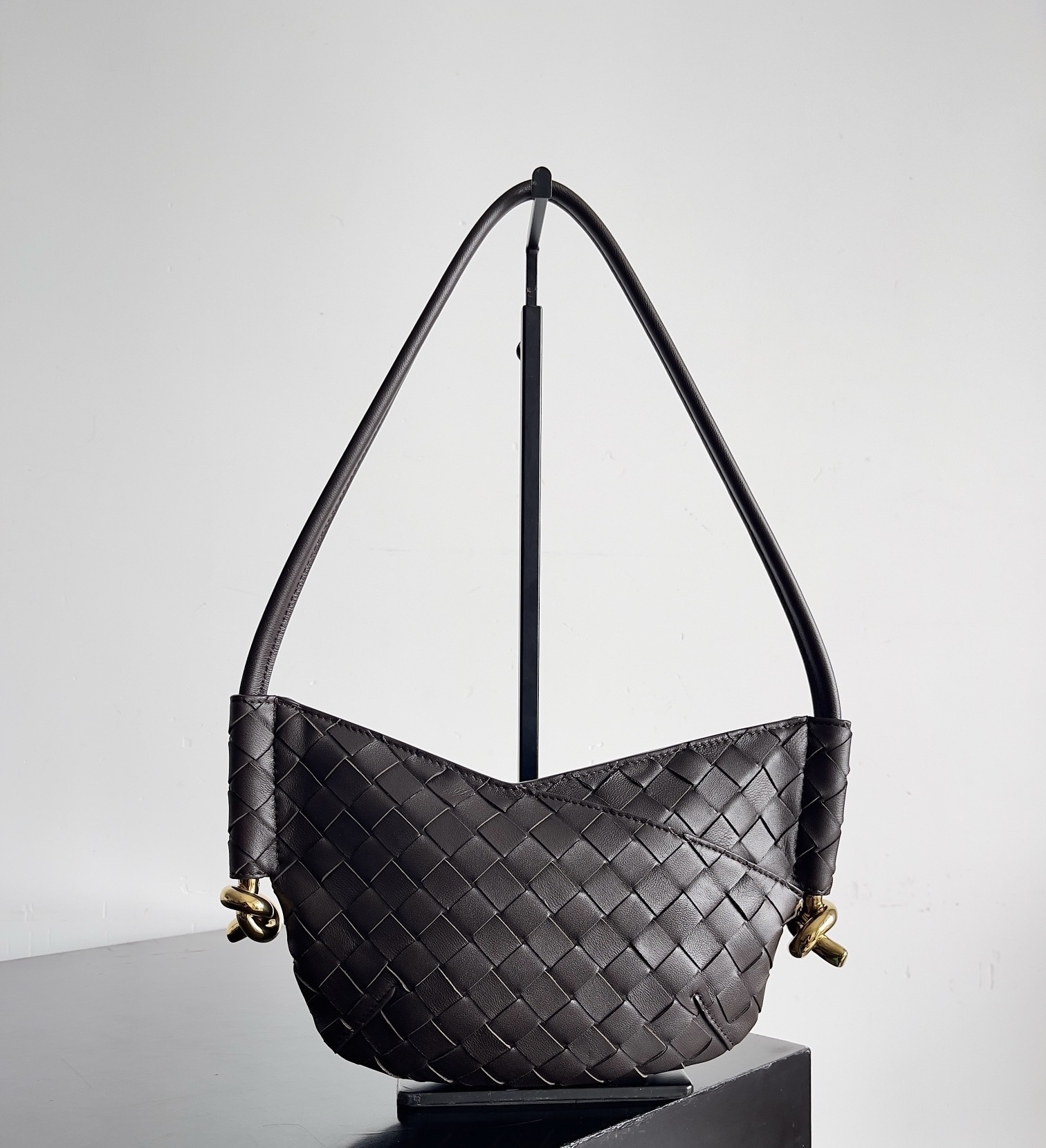 BOTTEGA VENETA Женская сумка Solstice Baby