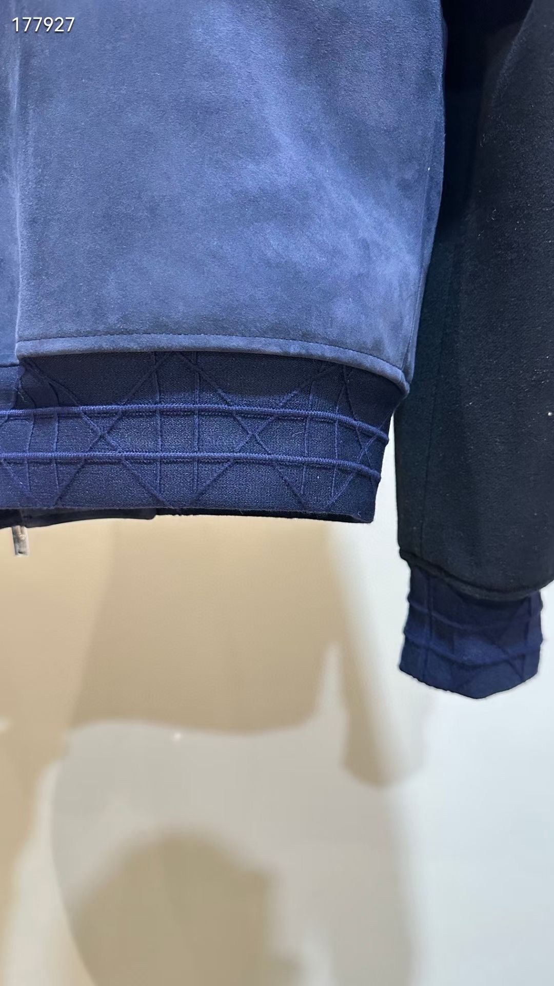 CHRISTIAN DIOR Мужская куртка из замши CHRISTIAN DIOR Мужская куртка из замши