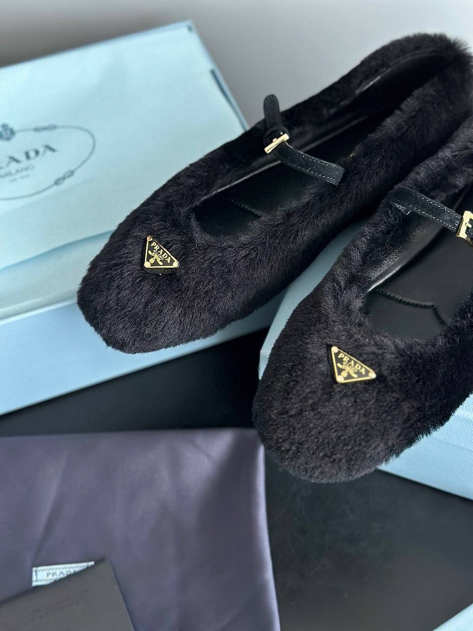 PRADA  Женские балетки из кожи ягненка 