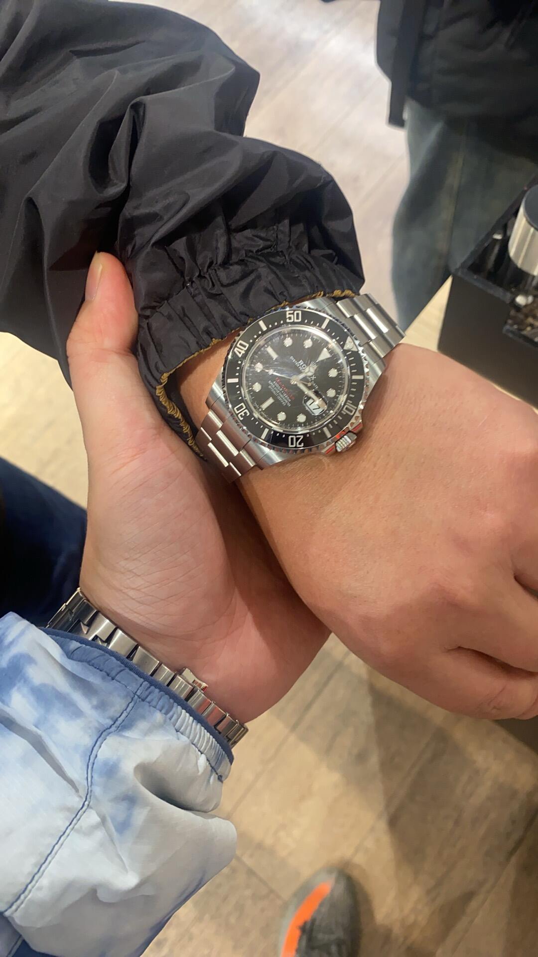 ROLEX Мужские часы Sea-Dweller 126600 43 мм ROLEX Мужские часы Sea-Dweller 126600 43 мм